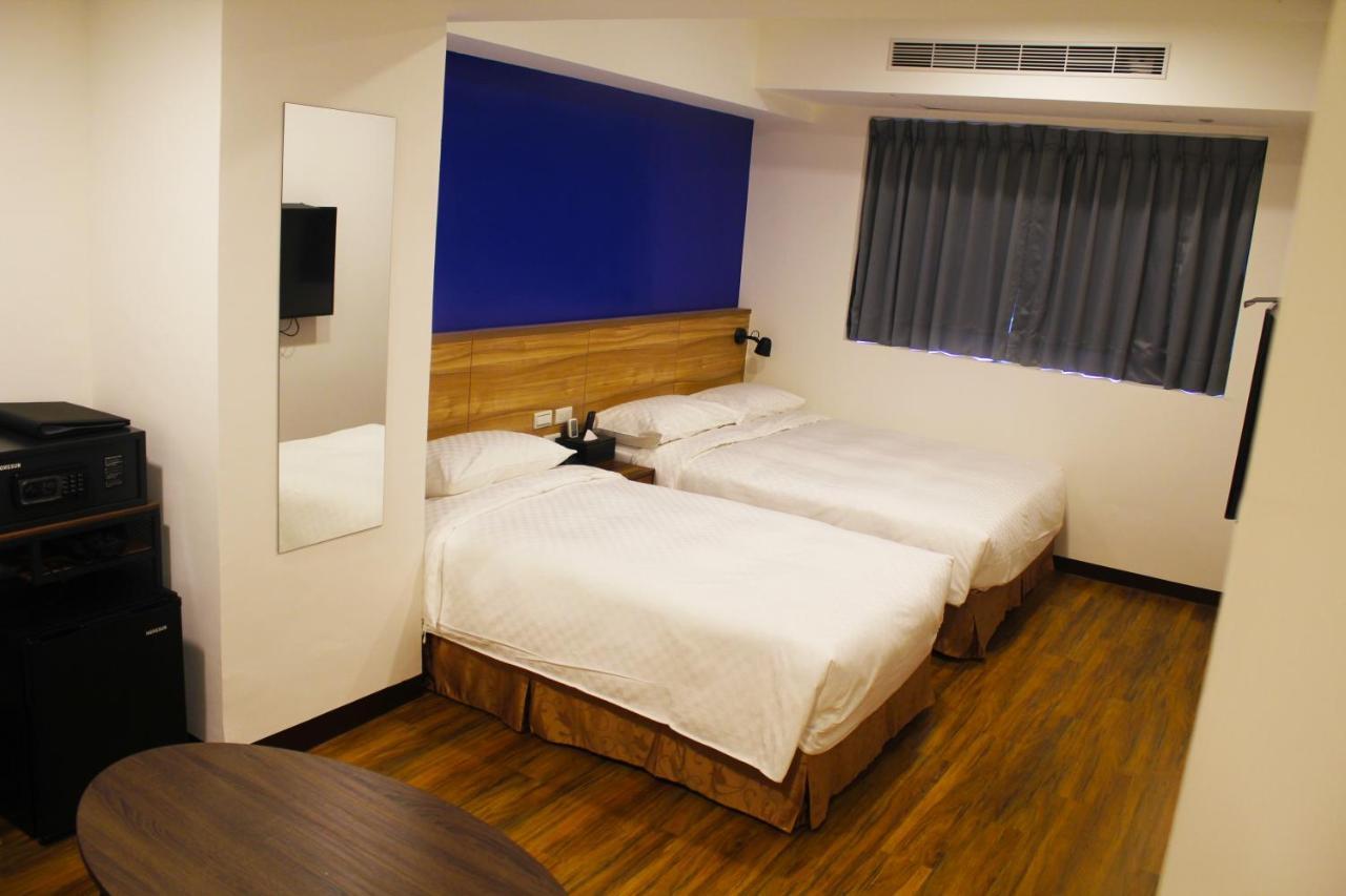 Yesing Hotel Taipei Bagian luar foto