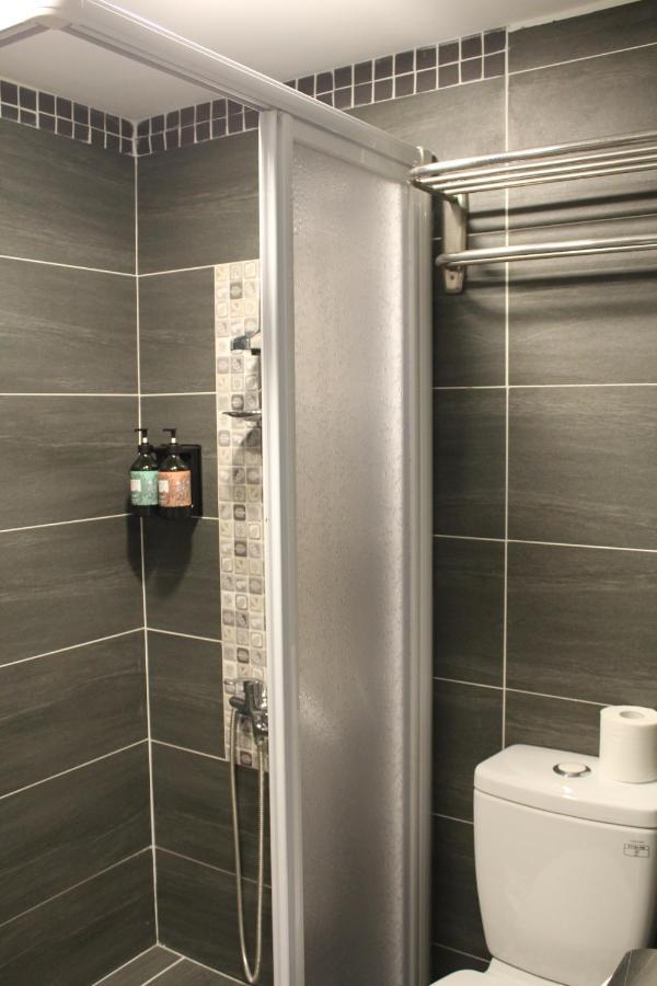 Yesing Hotel Taipei Bagian luar foto